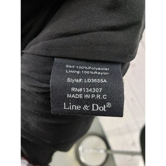 Line & Dot Women’s Wine Velvet Mini Dress‎ Size Small - Picture 2 of 6